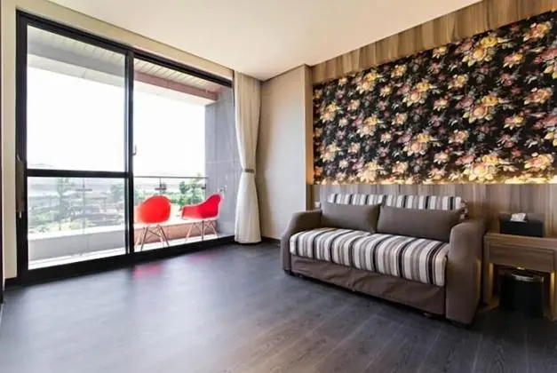 Deluxe Tek Büyük Yataklı Oda (1302.1303)