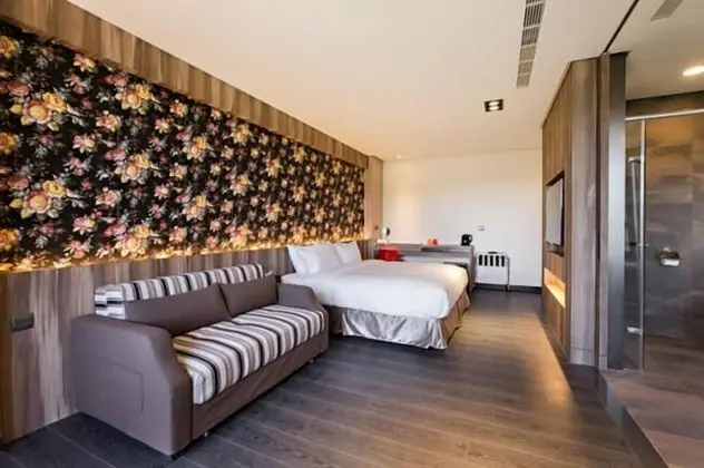 Deluxe Tek Büyük Yataklı Oda (1302.1303)