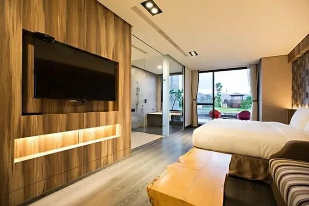 Standard Tek Büyük Yataklı Oda (1103)