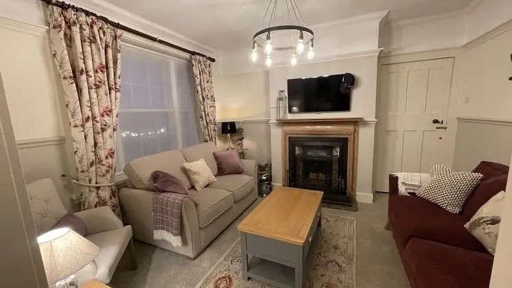 Apart Daire, Banyolu/Duşlu, Bahçe Manzaralı (The Garden Apartment)