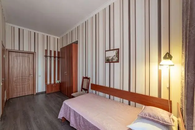 Comfort Tek Büyük veya İki Ayrı Yataklı Oda