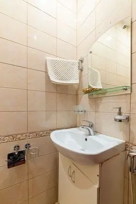 Economy Oda, Ortak Banyo