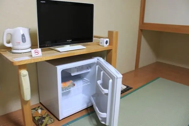 Traditional Oda, Sigara İçilmez (with Star Watch Guide Tour / Rainout)