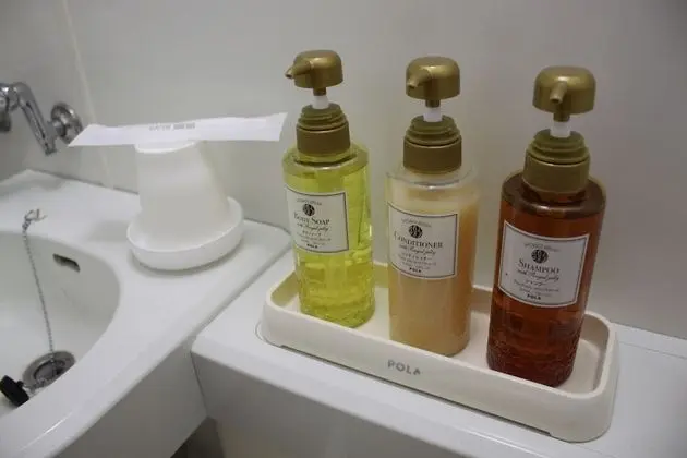 Traditional Oda, Sigara İçilmez (with Star Watch Guide Tour / Rainout)