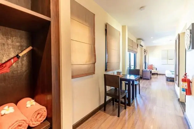 Deluxe Studio