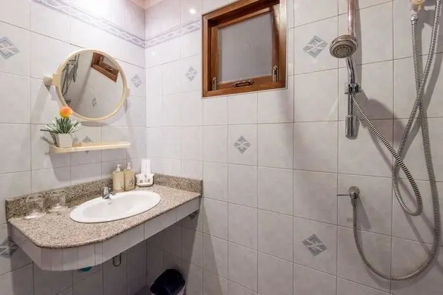Deluxe Twin Suite