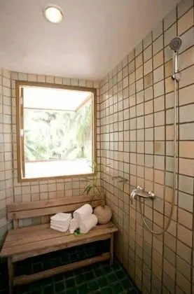Coner Room