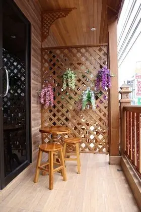 Exclusive Deluxe Room with Balcony
