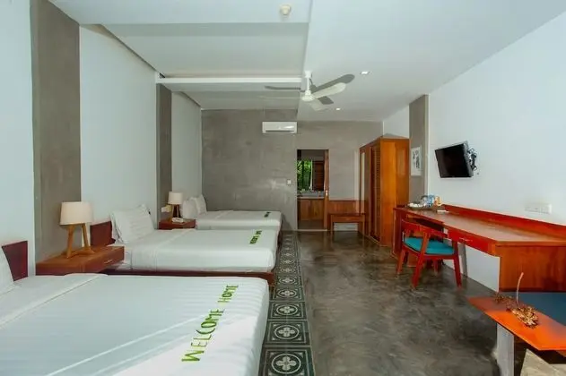 Family Oda, Havuz Manzaralı (Cabana - Free Pick up)