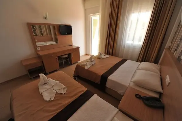 Standard Tek Büyük veya İki Ayrı Yataklı Oda
