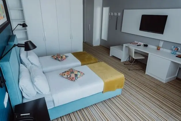 Standard Tek Büyük veya İki Ayrı Yataklı Oda, Deniz Manzaralı