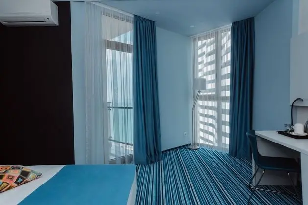 Standard Tek Büyük veya İki Ayrı Yataklı Oda, Deniz Manzaralı