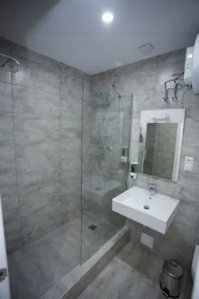 Standard Tek Büyük veya İki Ayrı Yataklı Oda, Deniz Manzaralı