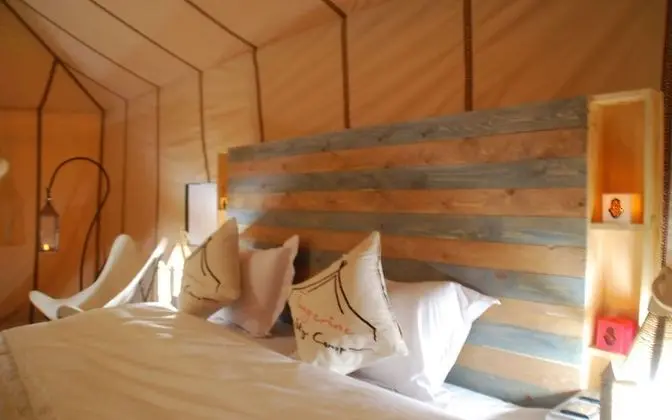 Deluxe Dört Kişilik Oda, Birden Çok Yatak