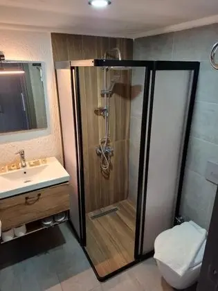 Standart Oda, Deniz Manzaralı, Balkonlu