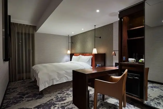 Comfort Oda, 1 Büyük (Queen) Boy Yatak, Sigara İçilmez