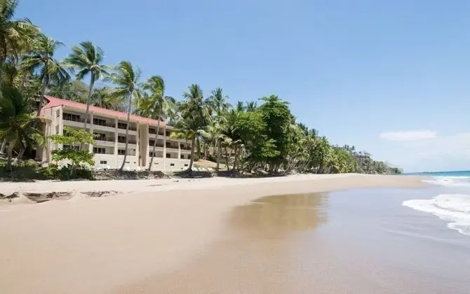 Okyanusa Bakan (Beachfront Room)