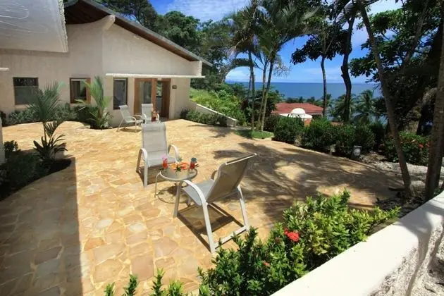 Süit (Tropical Suite - Jacuzzi)