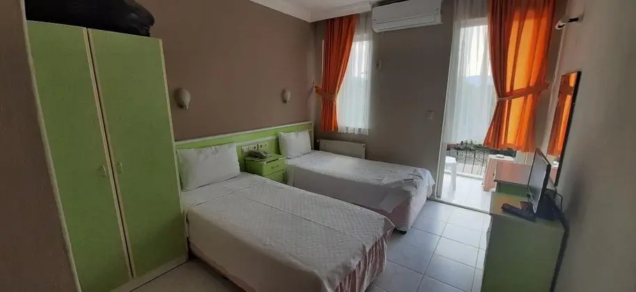 Standart Oda, Bahçe Manzaralı, Balkonlu