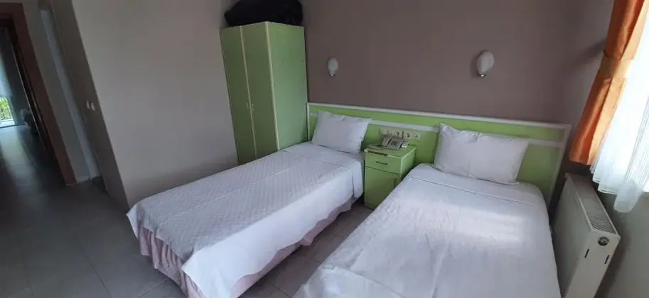 Standart Oda, Bahçe Manzaralı, Balkonlu