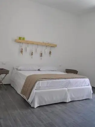 Tek Büyük veya İki Ayrı Yataklı Oda, Balkon