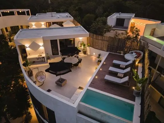 Luxury Çatı Katı Süiti (Penthouse)