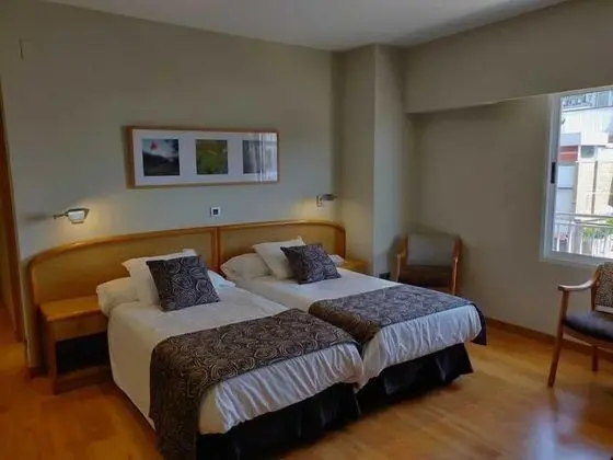 Tek Büyük Yataklı Oda, Balkon