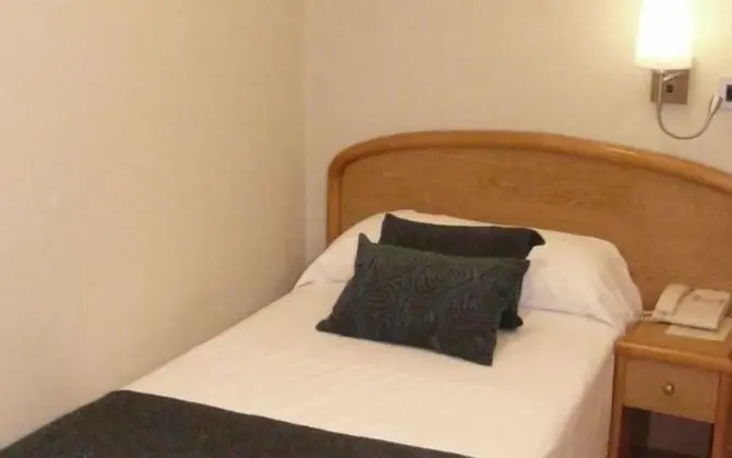 Tek Kişilik Oda (Interior)