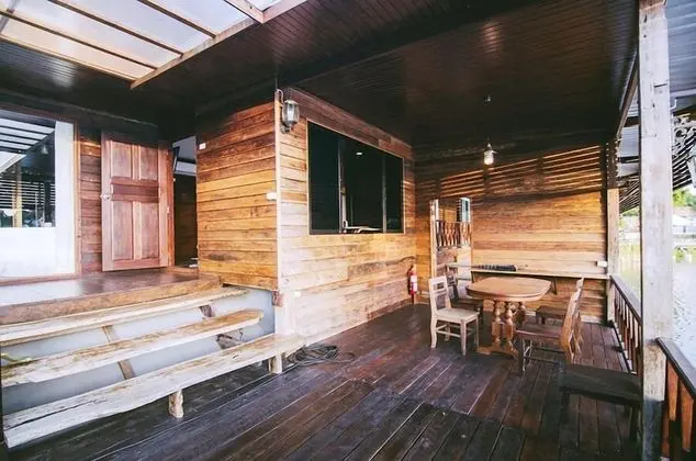Twin Room with Lake View