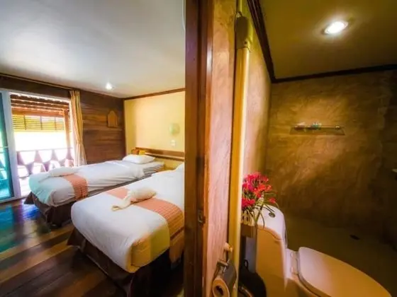 Twin Room with Lake View