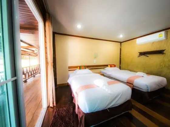 Twin Room with Lake View
