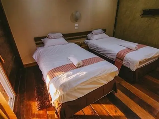 Twin Room with Lake View