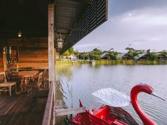 Twin Room with Lake View