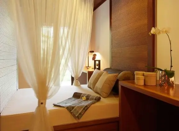 Room (Bumbung) at Upstairs