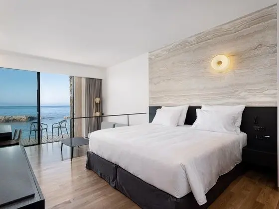 Deluxe Tek Büyük veya İki Ayrı Yataklı Oda, Balkon, Deniz Manzaralı