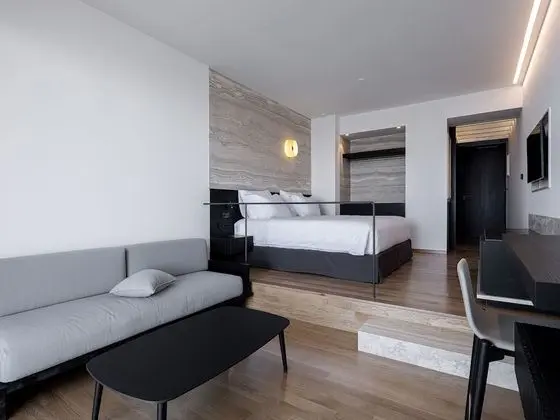 Deluxe Tek Büyük veya İki Ayrı Yataklı Oda, Balkon, Deniz Manzaralı