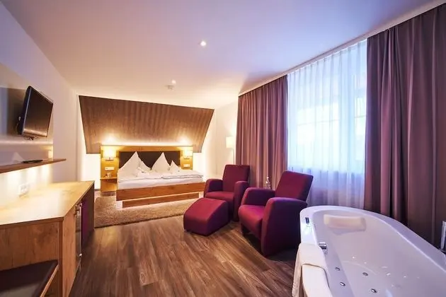 Deluxe Tek Büyük Yataklı Oda, Sigara İçilmez, Sıcak Su Küveti