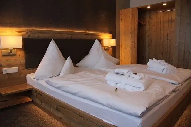 Tek Büyük Yataklı Oda, Sigara İçilmez