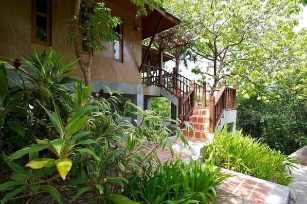 Family Garden Villa