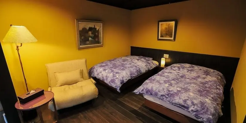 İki Ayrı Yataklı Oda, Bahçe Manzaralı
