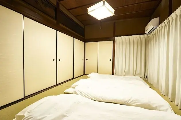 Traditional Ev (Private Vacation Home)