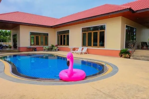 4-Bedroom with Private Pool