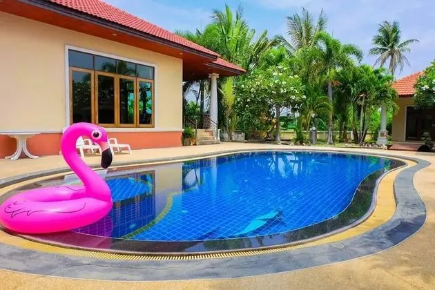 4-Bedroom with Private Pool