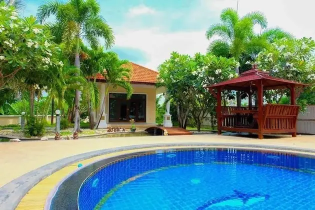4-Bedroom with Private Pool