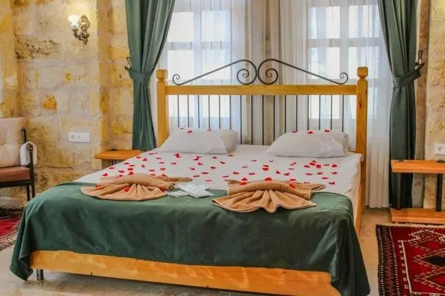 King Suite, Jakuzili
