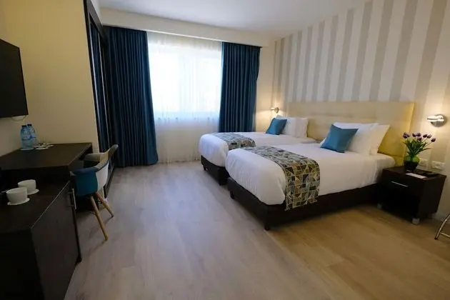 Superior Twin Bedroom