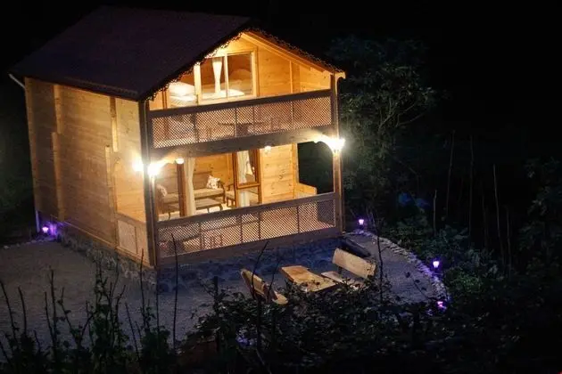 iki yatak odalı dağ evi