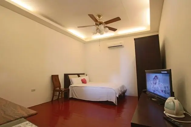 Ortak Ranzalı Oda, Karma Ranzalı Oda, Ortak Banyo