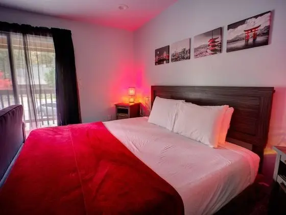 Romantic Tek Büyük Yataklı Oda