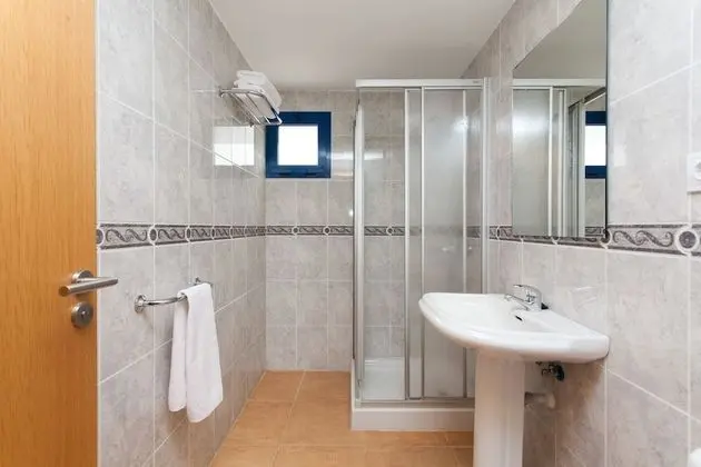 Apart Daire, 1 Yatak Odası, Havuz Manzaralı